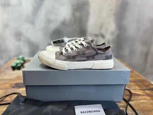 Balenciaga  Paris - 图片 2