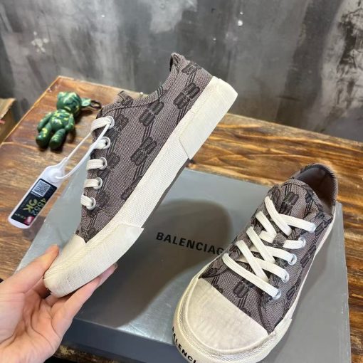 Balenciaga  Paris - 图片 5