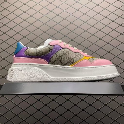 GUCCI GG Canvas Sneakers - Low-Top Lace-Up Casual Fashion Sneakers for Women - 图片 3